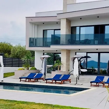 Hotel Luce 4*
